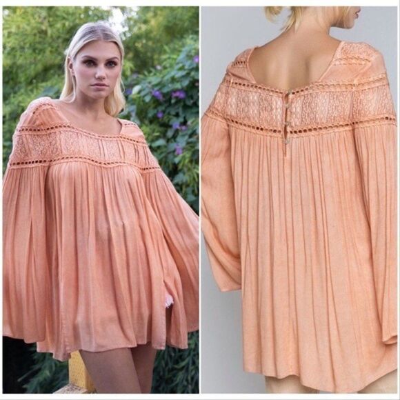 POL Woven Gauze Top Lace Contrast & Bell Sleeves - Picture 8 of 16